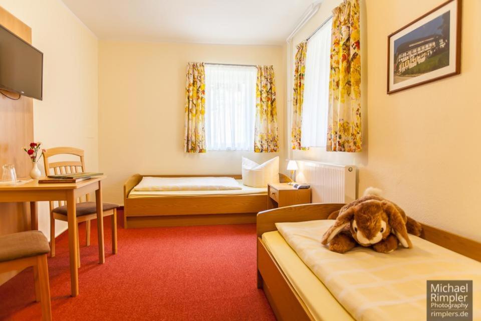 Wanderhotel Sonnebergbaude Waltersdorf  Kültér fotó