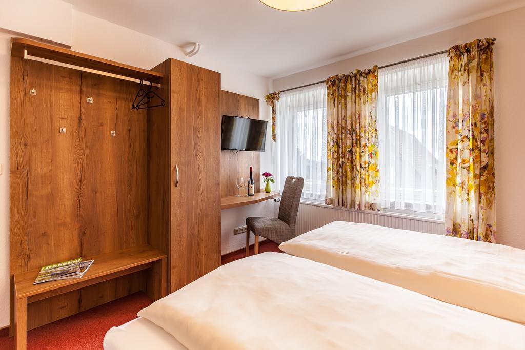 Wanderhotel Sonnebergbaude Waltersdorf  Kültér fotó