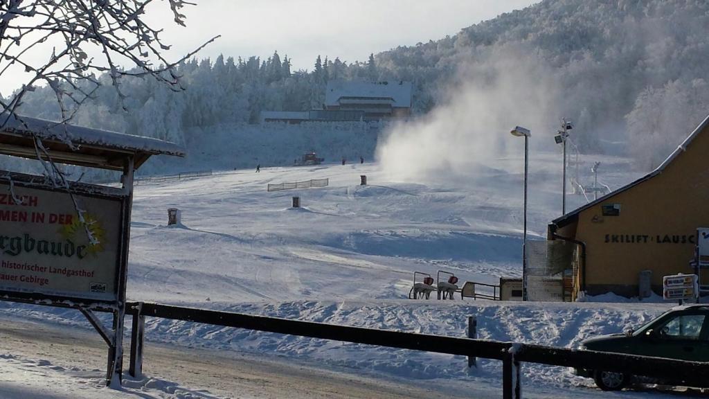 Wanderhotel Sonnebergbaude Waltersdorf  Kültér fotó